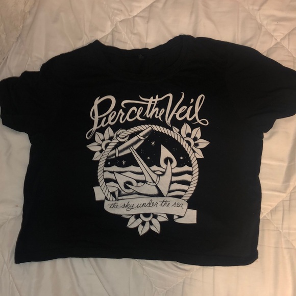 Hot Topic Tops - Pierce the veil crop top